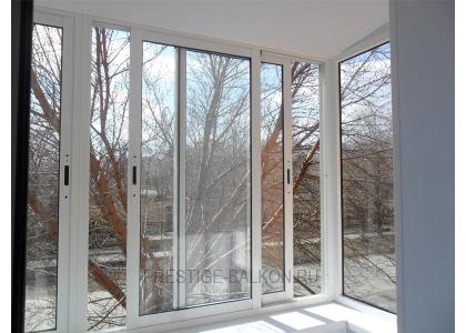 Раздвижное остекление в квартире в Пушкино