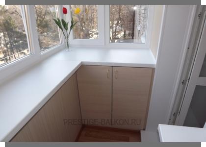 Теплое остекление пластиковыми окнами с выносом подоконника в Пушкино