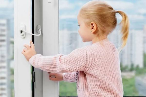 Остекление балконов в Пушкино